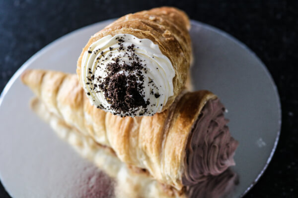 Cañas rellenas de queso Ricotta (Cannoli siciliani)